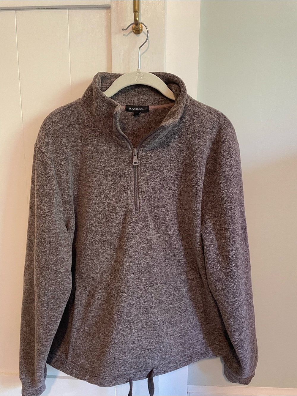 Beyond Yoga Women's Heathered Brown Zip-Up Pullover Sweater